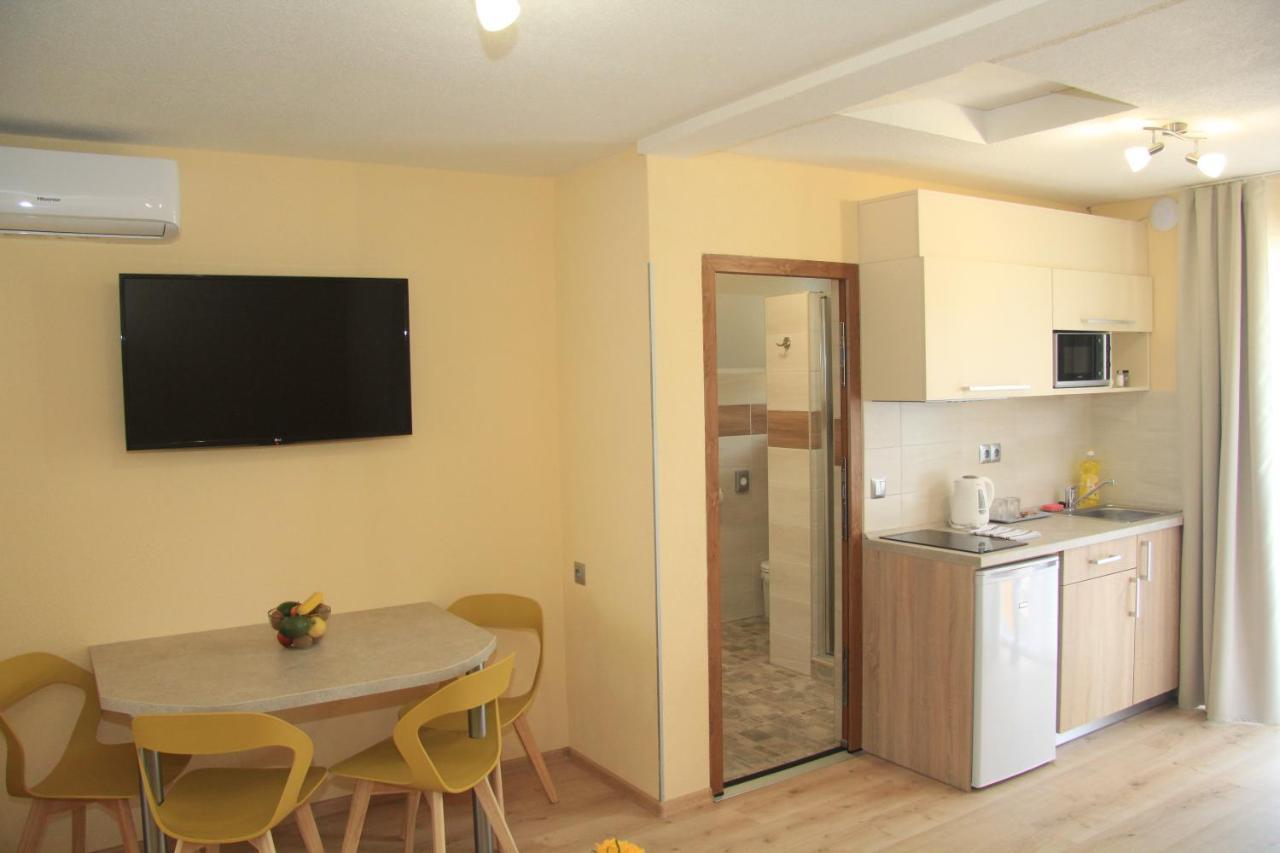 Apartmany Hujer 2 波切尼斯 外观 照片