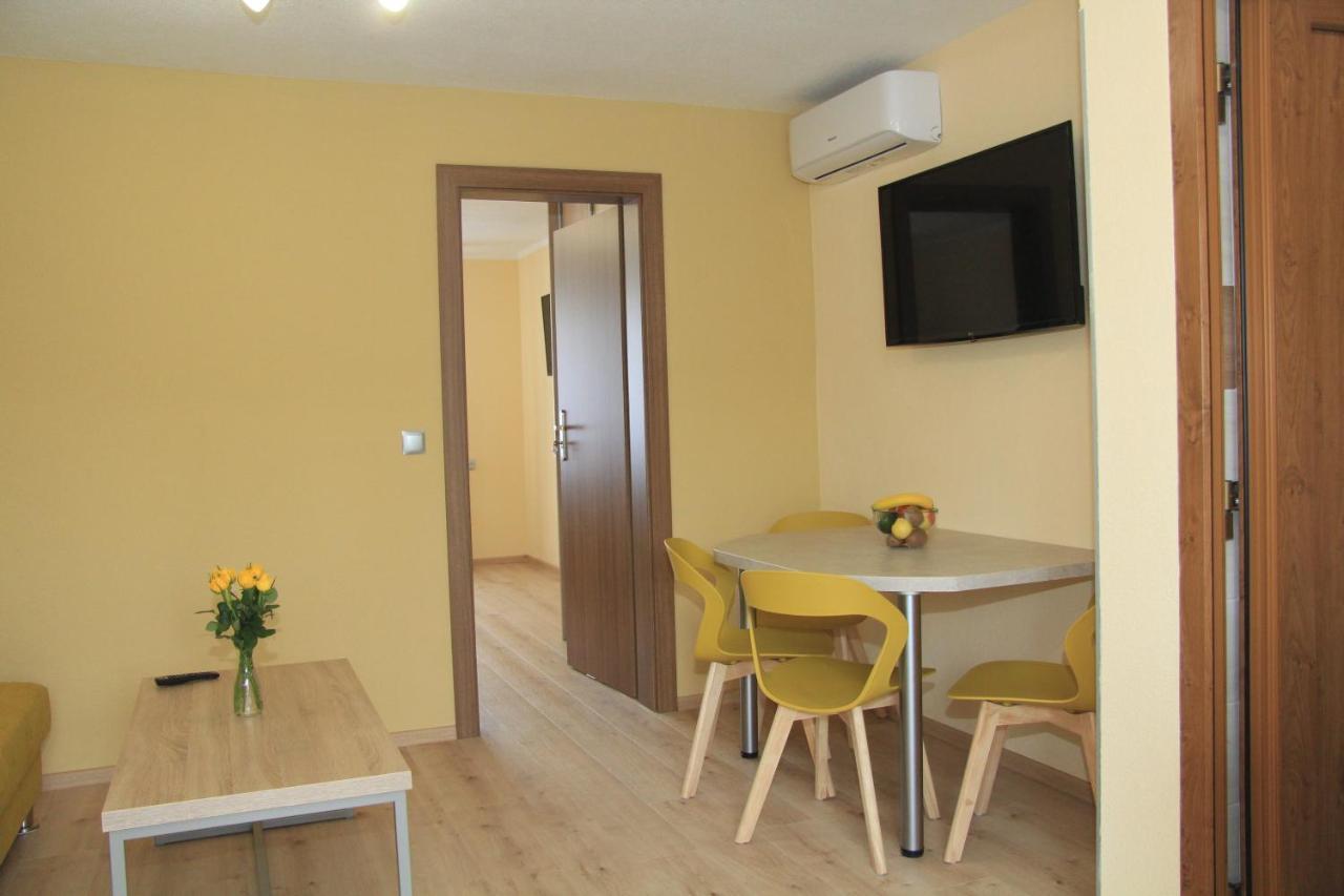 Apartmany Hujer 2 波切尼斯 外观 照片